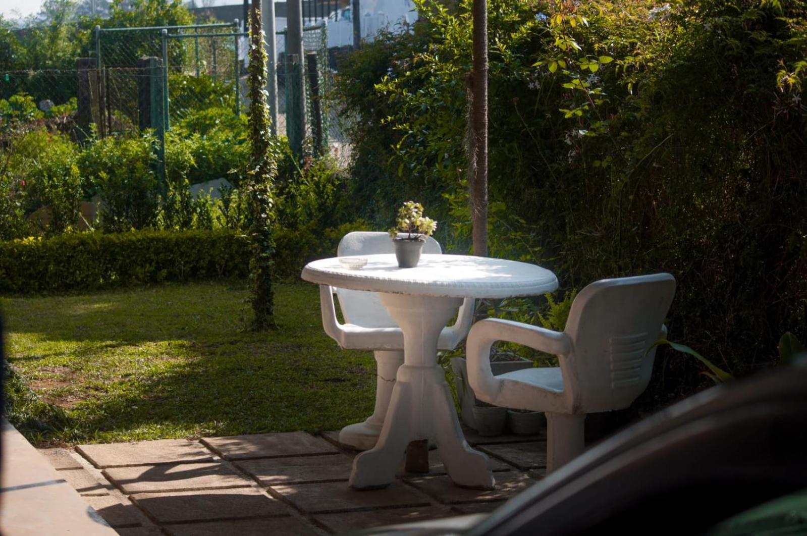 Agp Home Нувара-Элия Экстерьер фото